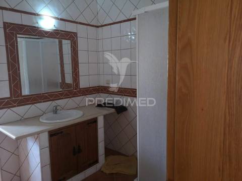 Loulé - moradia com 4 quartos / villa with 4 bedrooms