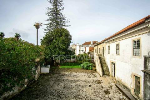 Casa senhorial no coração das caldas da rainha