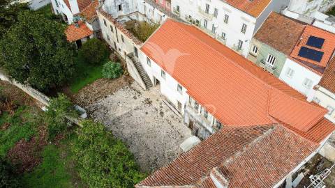 Casa senhorial no coração das caldas da rainha