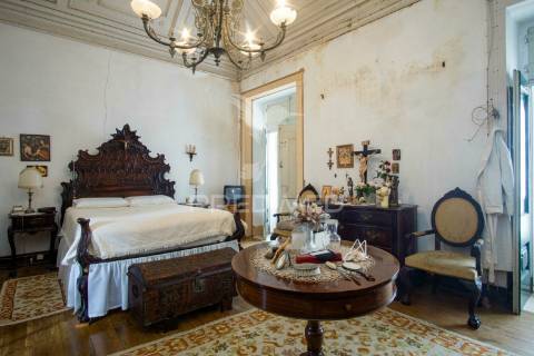 Casa senhorial no coração das caldas da rainha