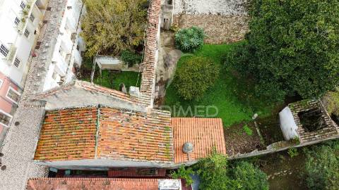 Casa senhorial no coração das caldas da rainha