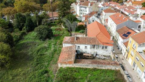 Casa senhorial no coração das caldas da rainha