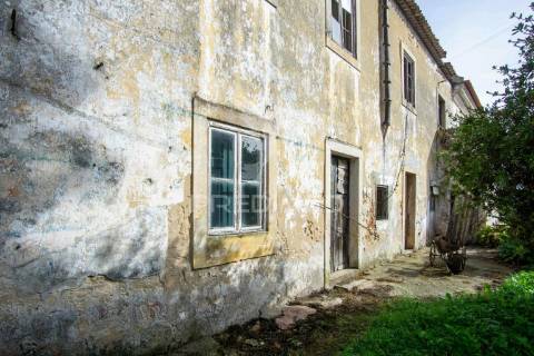 Casa senhorial no coração das caldas da rainha