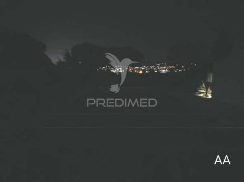 Almancil - moradia com piscina e jardim / private villa located in a green area