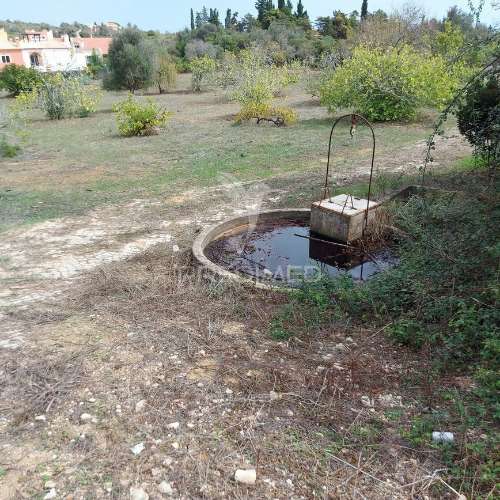 Propriedade 5480m2 em lagos com localização premium