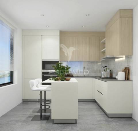 Penthouse extraordinário na estrada monumental