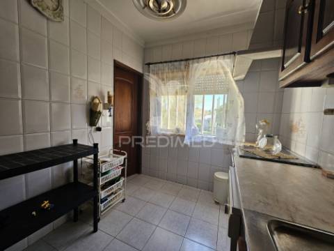 Moradia t3 perto de dorne com garagem para carro, barco ou moto água - valor negociável