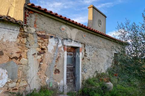 Quinta com ruína a 10km da lagoa de santo andré