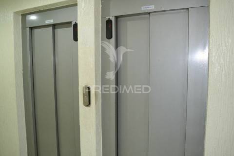 Apartamento t2  garagem varandas