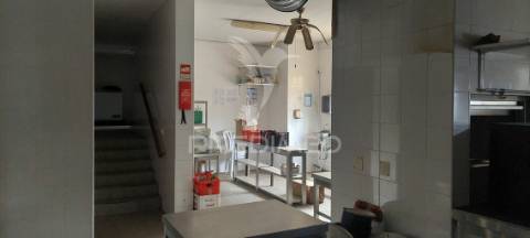 Restaurante em ponte de sôr