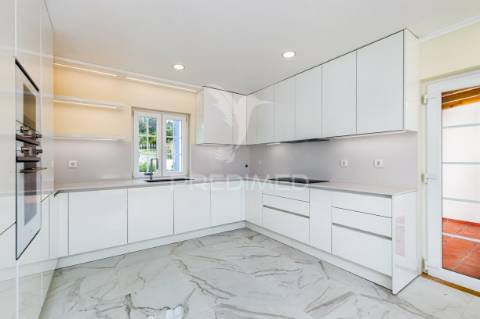 Moradia t4 de luxo em sintra