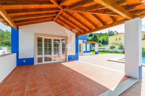 Moradia t4 de luxo em sintra