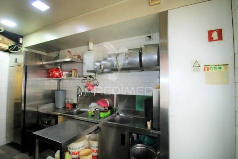 Take away na areosa para trespasse