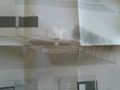 Lote moradia - mafamude