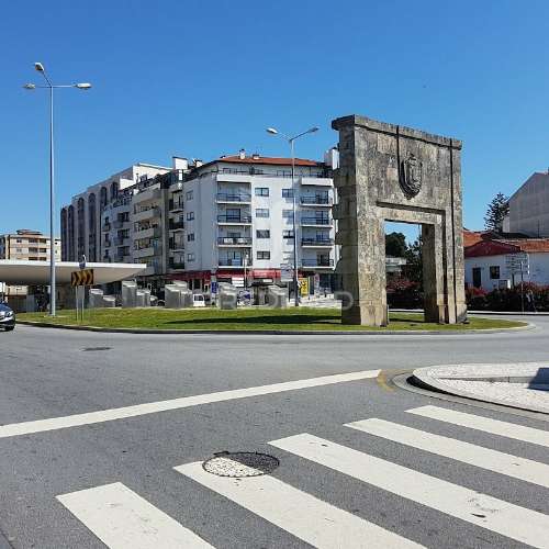 Lote moradia - mafamude