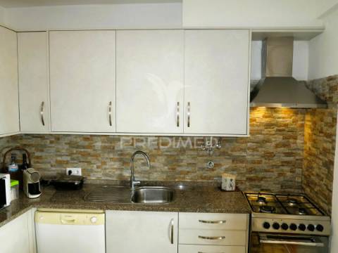 Quinta 10.080m2 com moradia bi familiar 411m2 e piscina