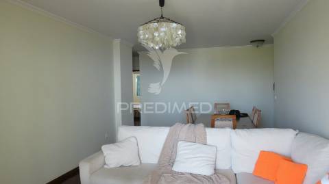 Apartamento t3 nos piornais junto estrada monumental vista mar.