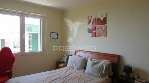 Apartamento t3 nos piornais junto estrada monumental vista mar.