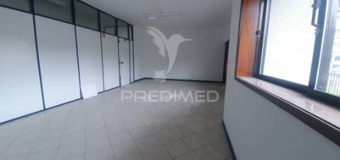 Espaço comercial 357m2
