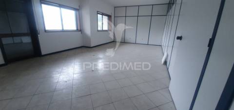Espaço comercial 357m2