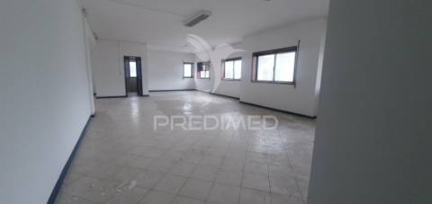 Espaço comercial 357m2