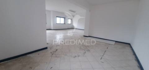 Espaço comercial 357m2