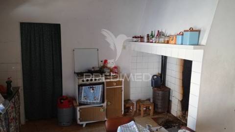 Casa típica do alentejo, aldeia velha- avis.