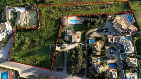 Terreno urbanizável com vista mar junto à praia da luz, lagos