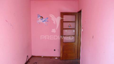 2 prédios c/ projecto  -  ao marquês