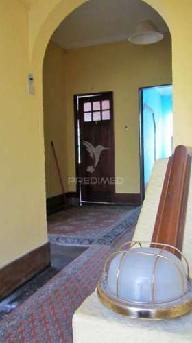 2 prédios c/ projecto  -  ao marquês