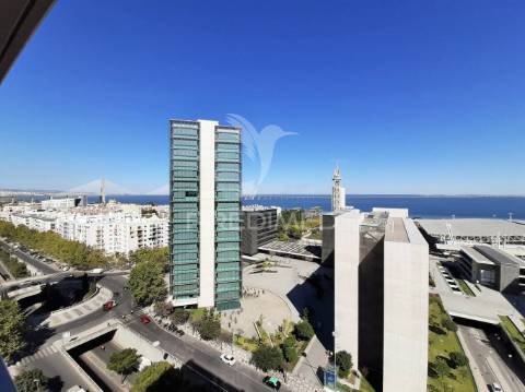 Apartamento exclusivo localização única vista rio