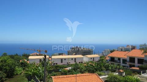 Terreno urbano santo antónio 4.400m2