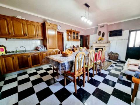 Moradia t5+2 vendas novas