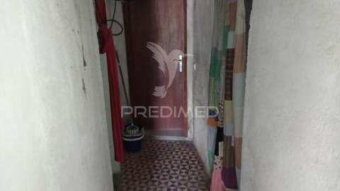 Venda conjunta de duas casas, galveias