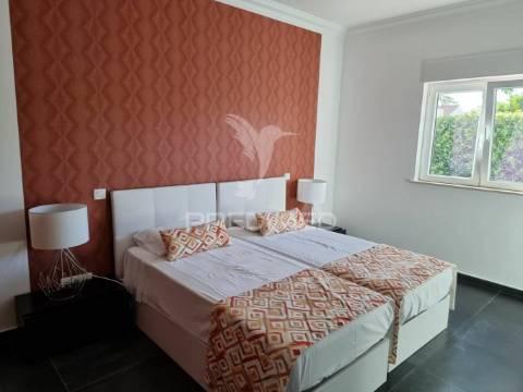 Olhão - villa v4  isolada , jardim e piscina privada