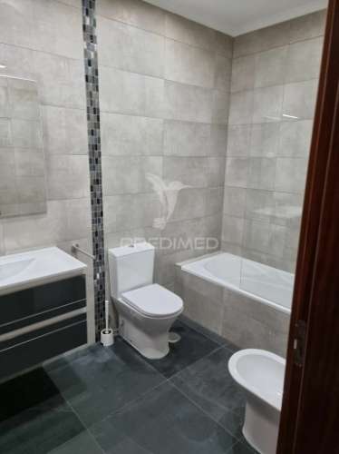 Olhão - villa v4  isolada , jardim e piscina privada