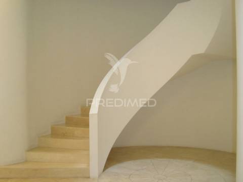 Escritórios de luxo á pr batalha