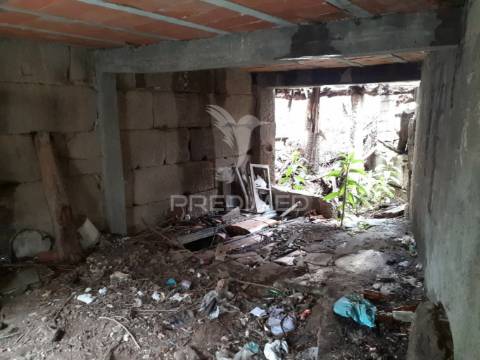 Casa em pedra - cativelos