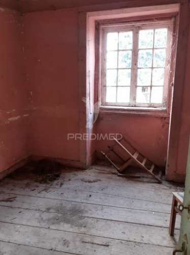 Casa em pedra - cativelos