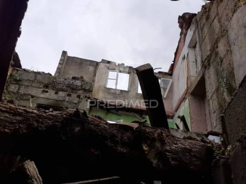 Casa em pedra - cativelos