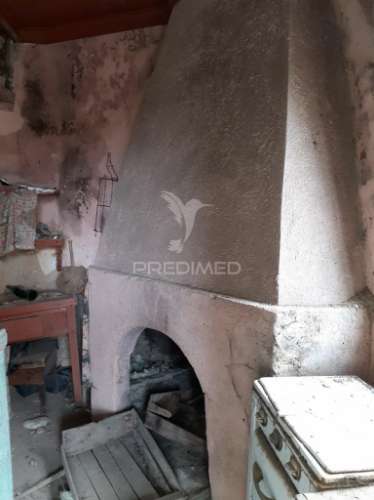 Casa em pedra - cativelos