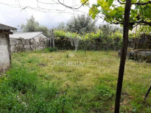 Casa em pedra - cativelos