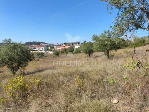 Terreno rustico com 4495 m²