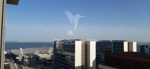 Escritório com vista rio e estacionamento - lisboa