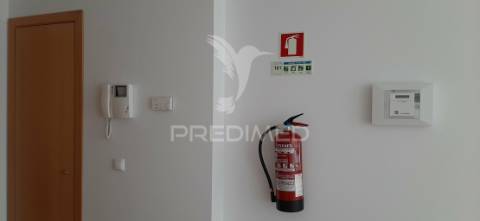 Escritório com vista rio e estacionamento - lisboa