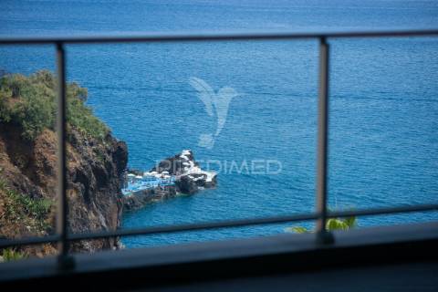 Apartamento t2 de luxo na estrada monumental