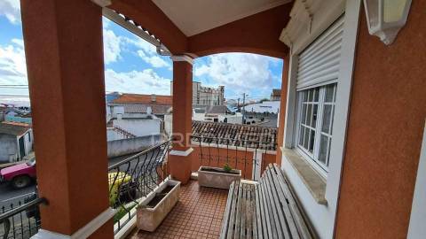 Moradia t4 porto judeu