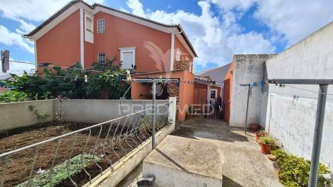 Moradia t4 porto judeu