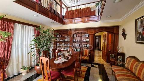 Moradia t4 porto judeu