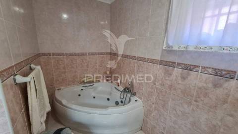 Moradia t4 porto judeu